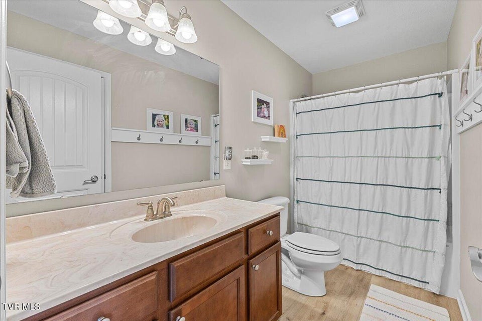 Photo #26: 2919 Royal Mile Divide