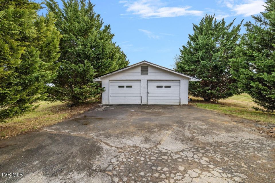 Photo #6: 144 Allison Road