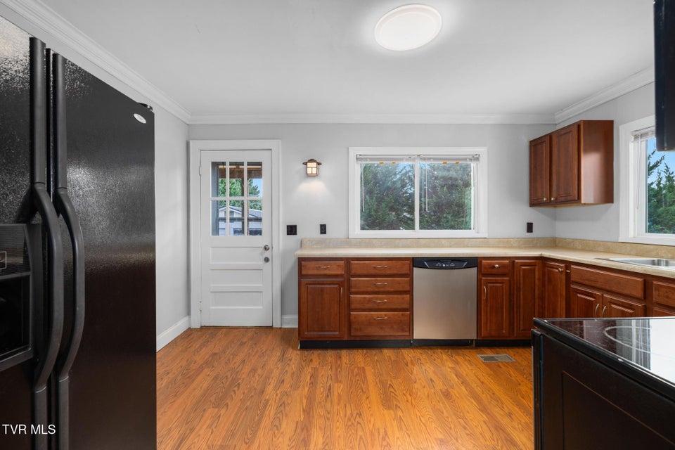 Photo #9: 144 Allison Road