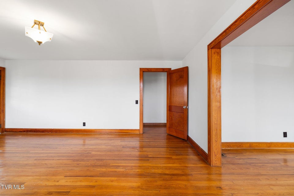 Photo #16: 144 Allison Road