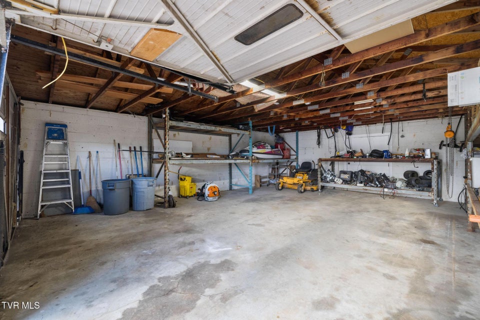 Photo #33: 144 Allison Road