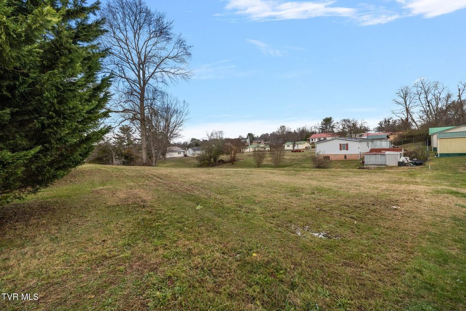 Photo #39: 144 Allison Road