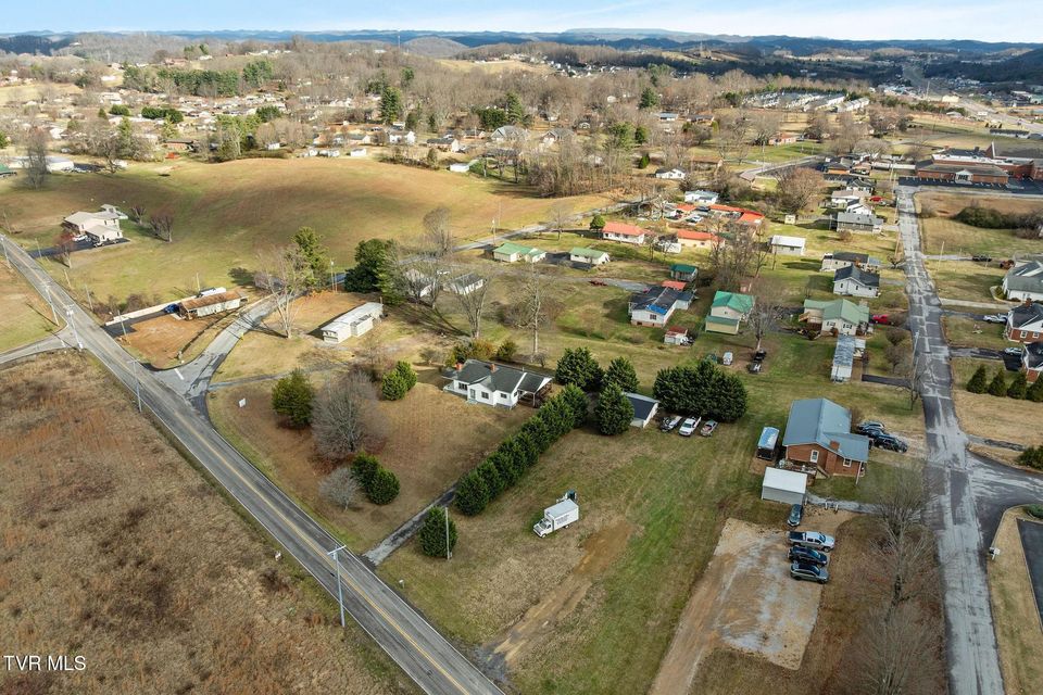 Photo #52: 144 Allison Road