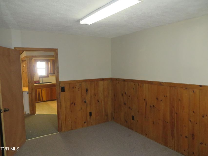 Photo #26: 492 Forge Creek Road