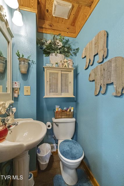 Photo #32: 1345 Midway Road