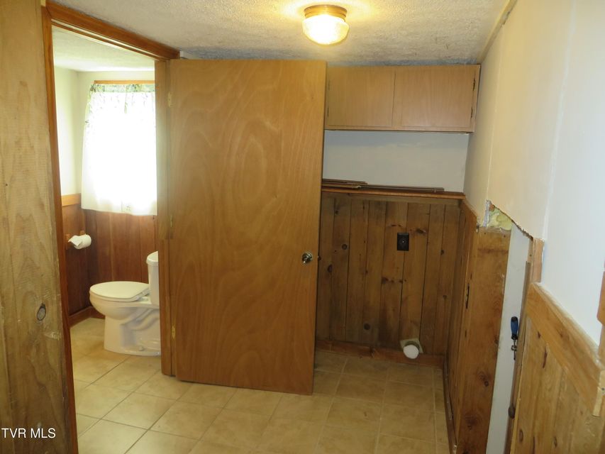 Photo #33: 492 Forge Creek Road