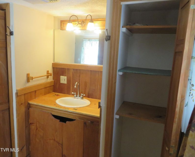 Photo #36: 492 Forge Creek Road