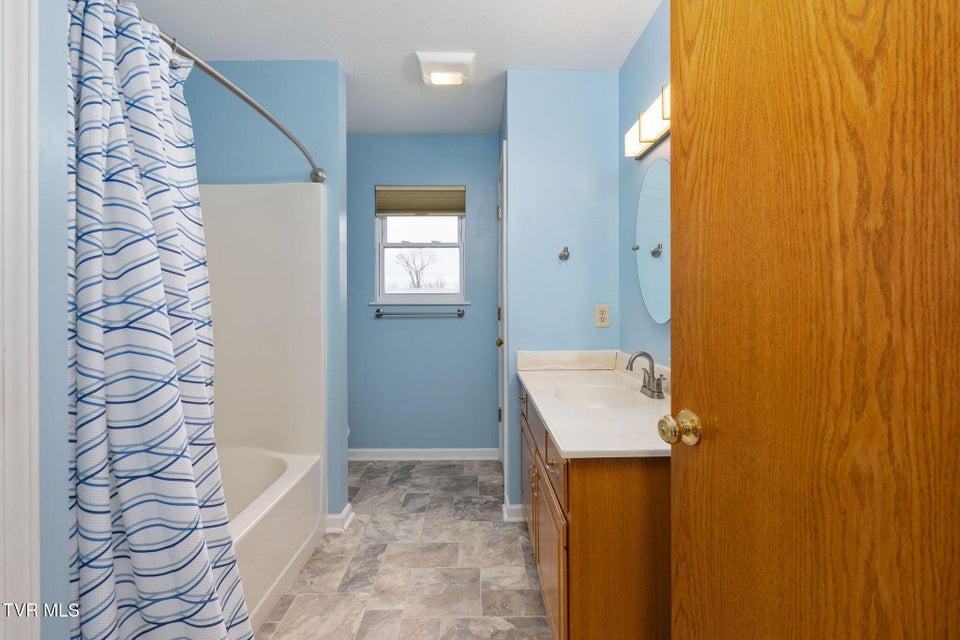 Photo #42: 1385 Wilhoit Road