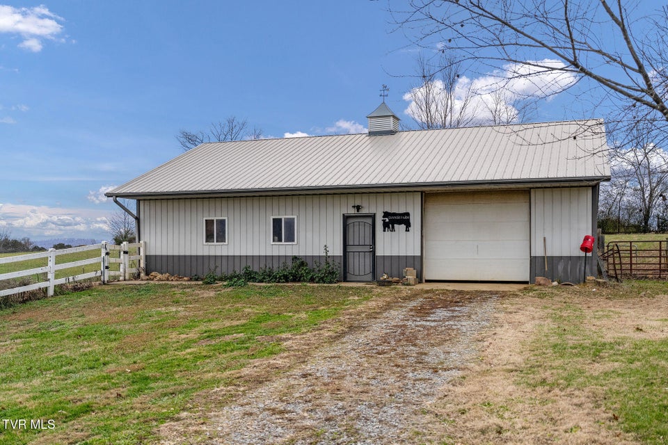 Photo #96: 1385 Wilhoit Road