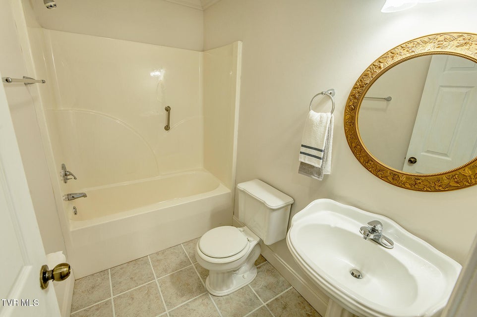 Photo #30: 1002 Dawning Road Road