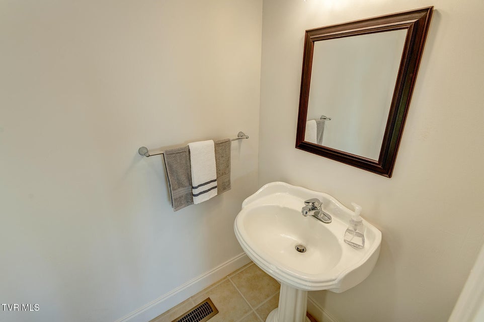 Photo #21: 1002 Dawning Road Road