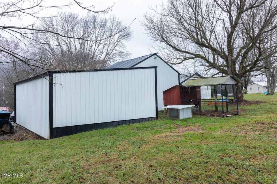 Photo #31: 681 Princeton Road