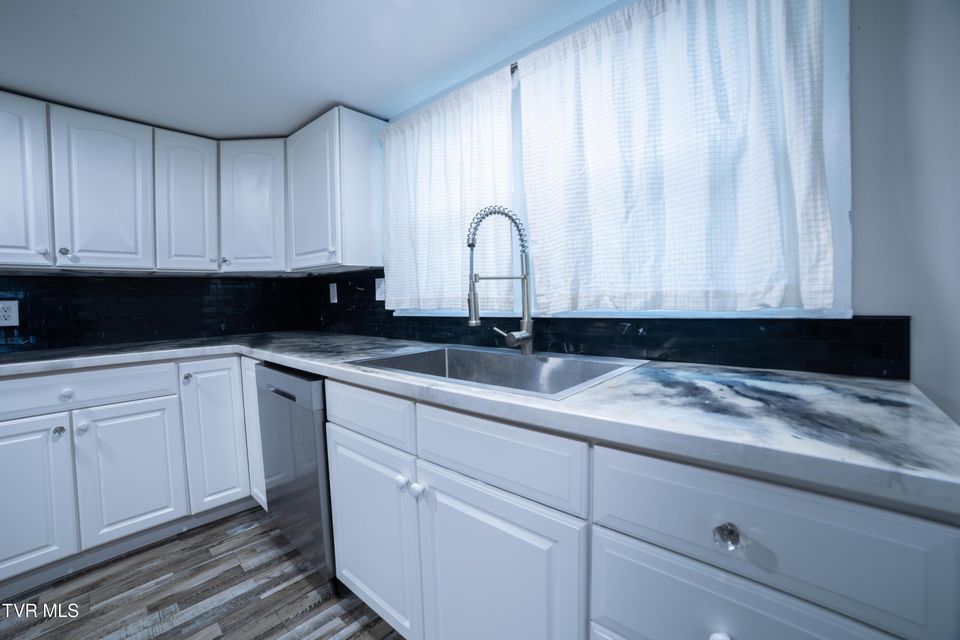 Photo #10: 681 Princeton Road