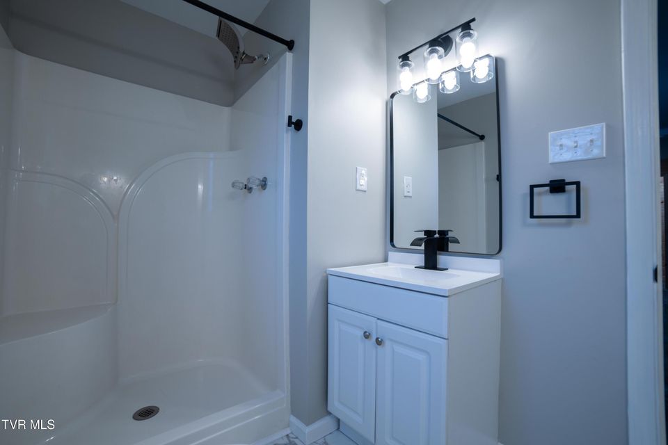 Photo #22: 681 Princeton Road