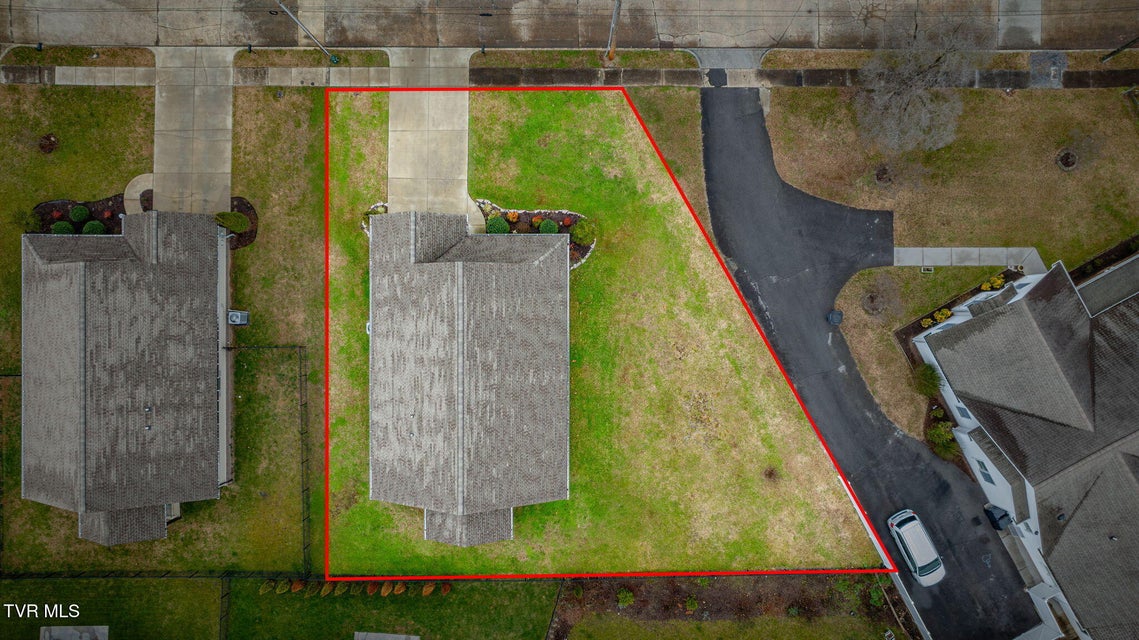 Photo #33: 1681 Virginia Avenue