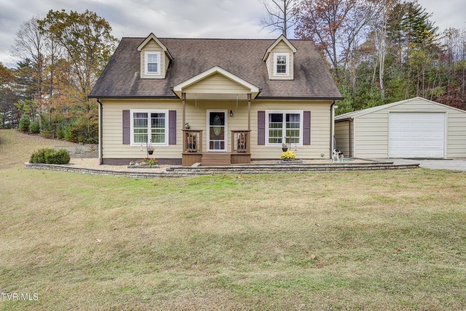 Photo #6: 185 Deer Tracks Circle