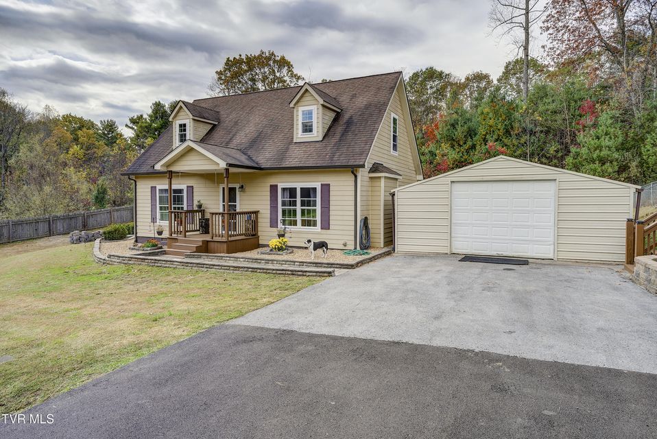 Photo #4: 185 Deer Tracks Circle