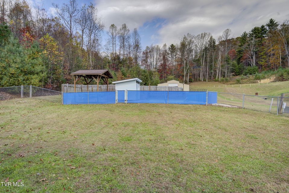 Photo #71: 185 Deer Tracks Circle
