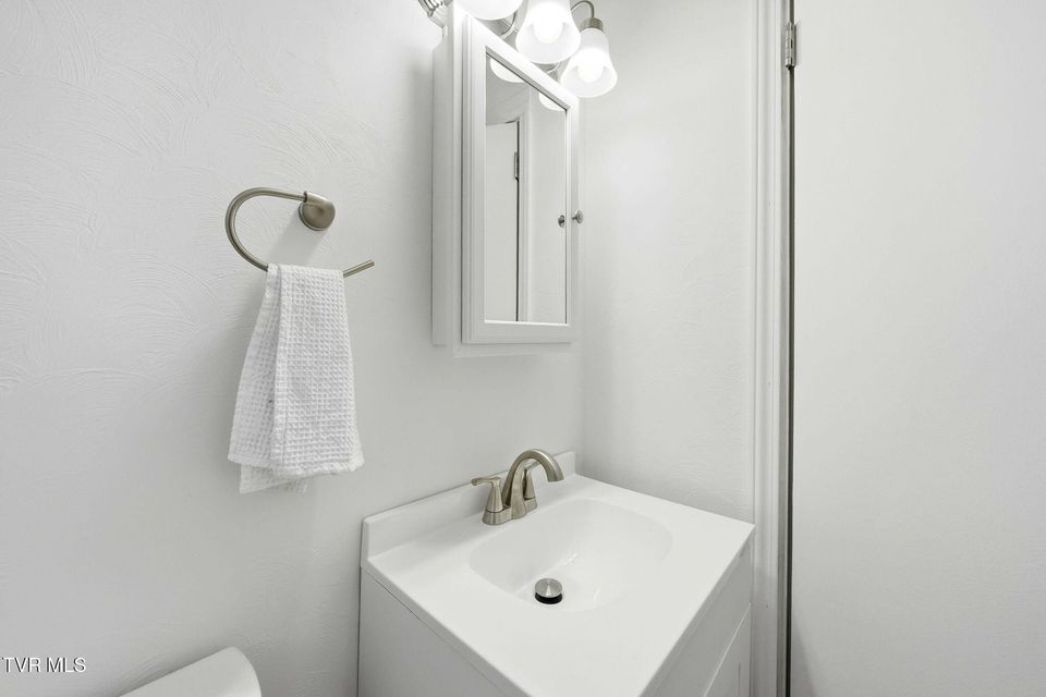 Photo #19: 223 Poplar Hill Drive