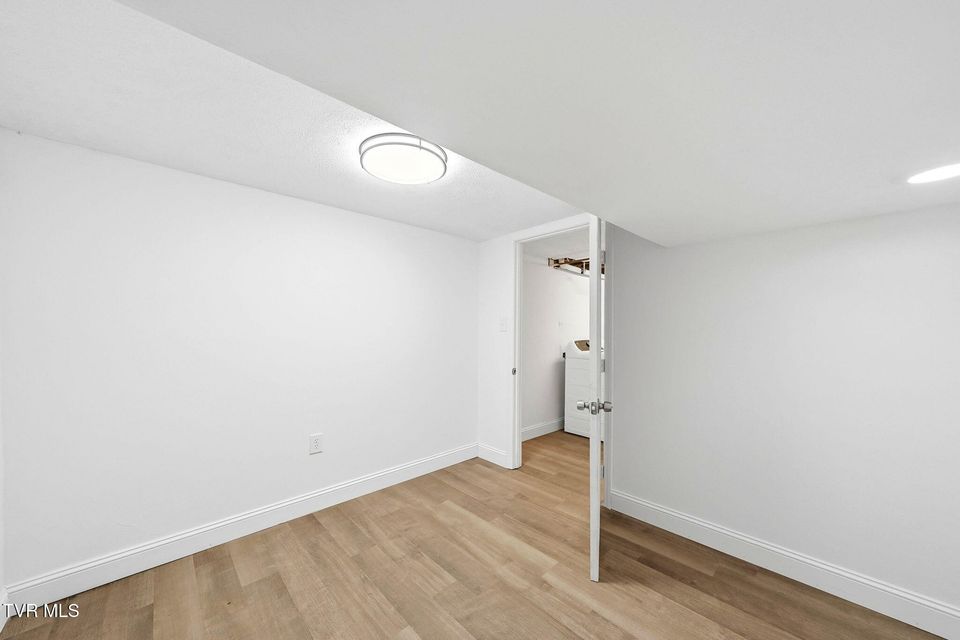 Photo #27: 223 Poplar Hill Drive