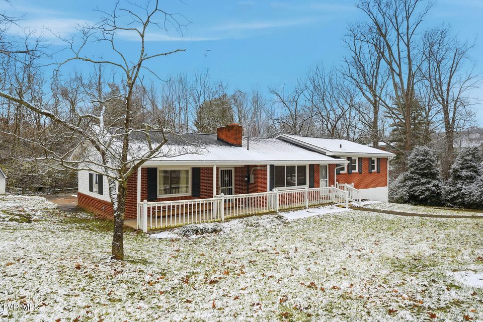 Photo #3: 223 Poplar Hill Drive