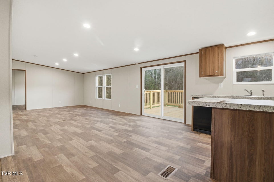 Photo #13: 185 Union Road