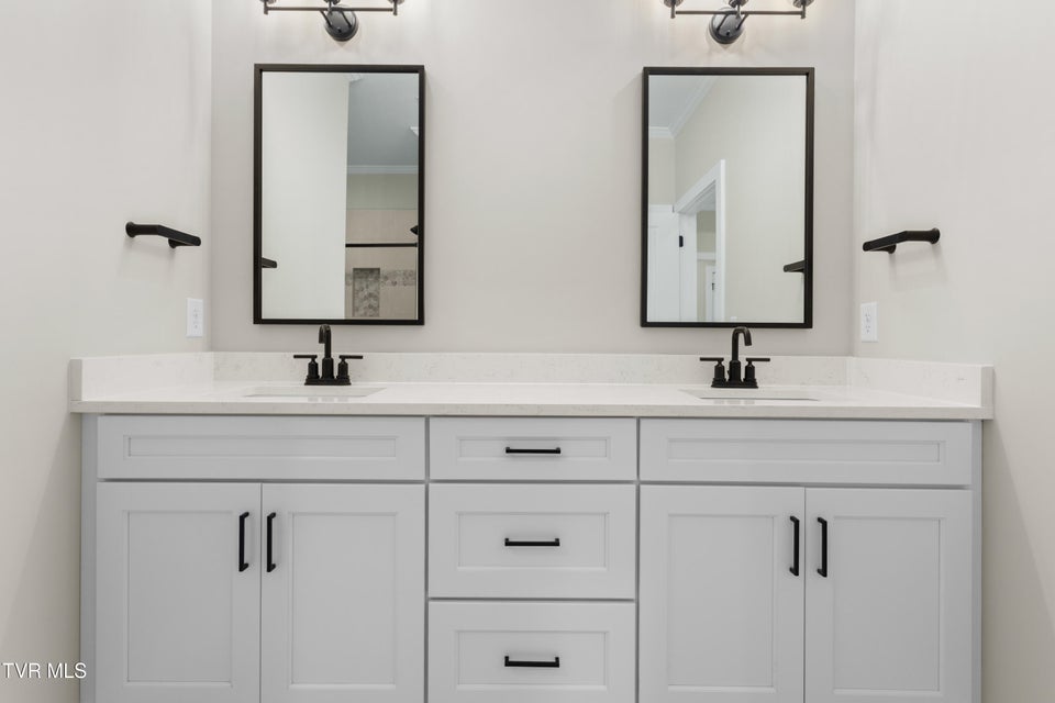 Photo #6: 188 Vines Drive