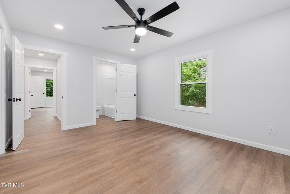 Photo #6: 6573 Kingsport Highway