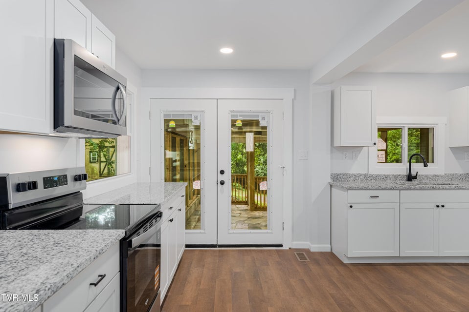 Photo #40: 6573 Kingsport Highway