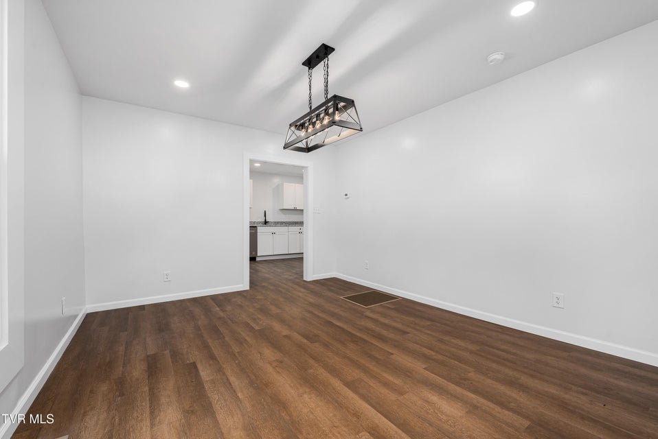 Photo #31: 1007 Spring Street