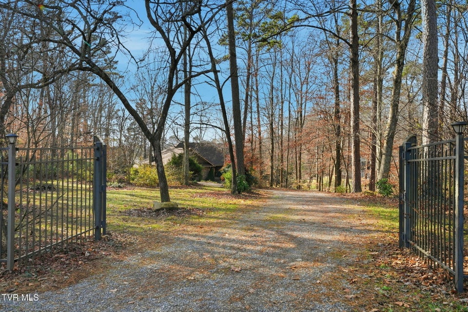 Photo #14: 1804 Cherokee Drive