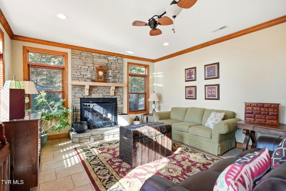 Photo #34: 1804 Cherokee Drive