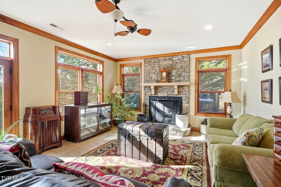 Photo #35: 1804 Cherokee Drive