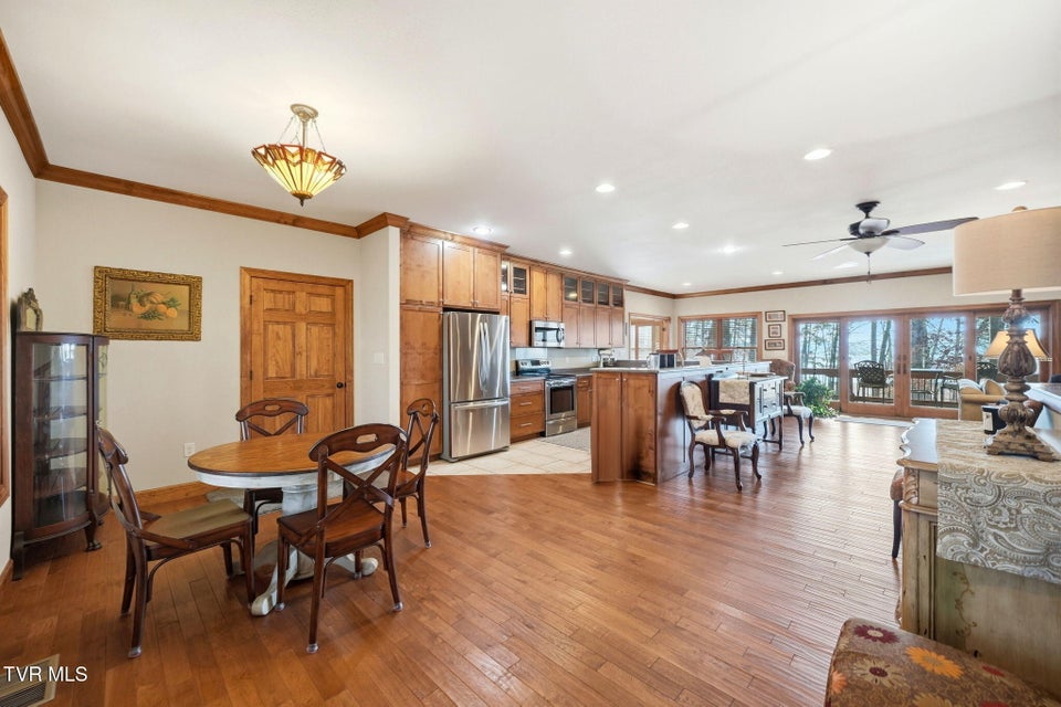 Photo #41: 1804 Cherokee Drive