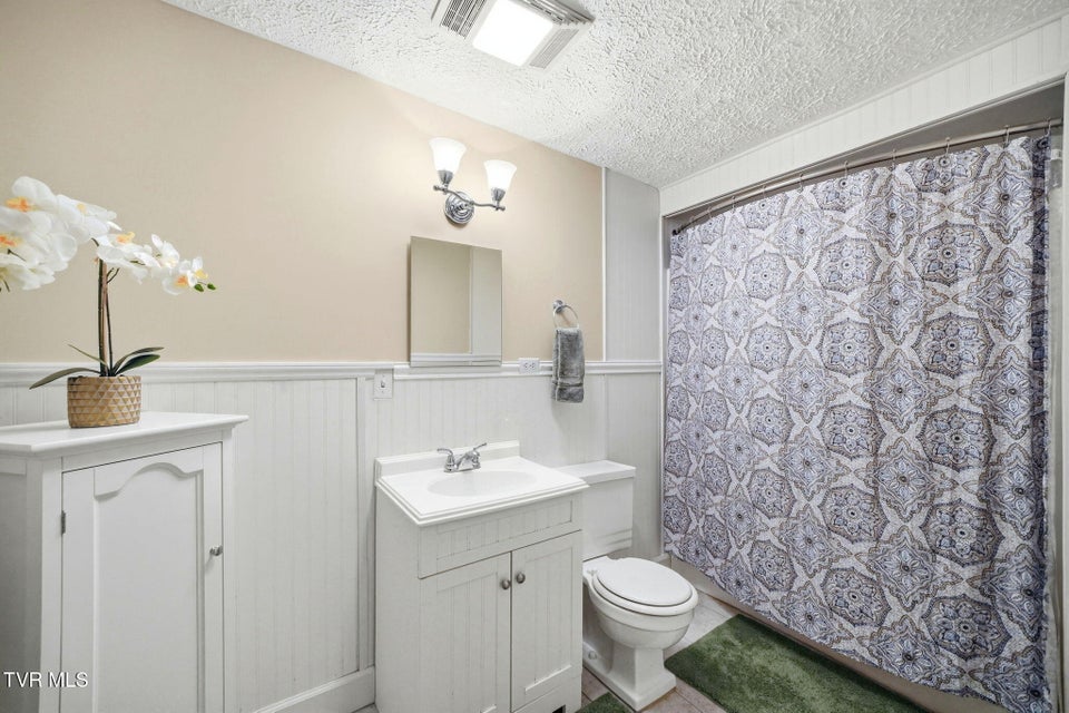 Photo #53: 1804 Cherokee Drive