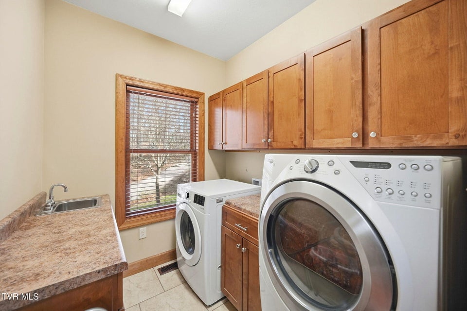 Photo #63: 1804 Cherokee Drive