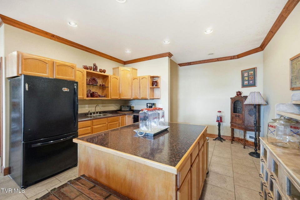 Photo #65: 1804 Cherokee Drive