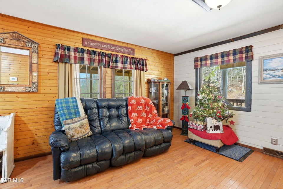 Photo #9: 1670 Cutter Creek Creek