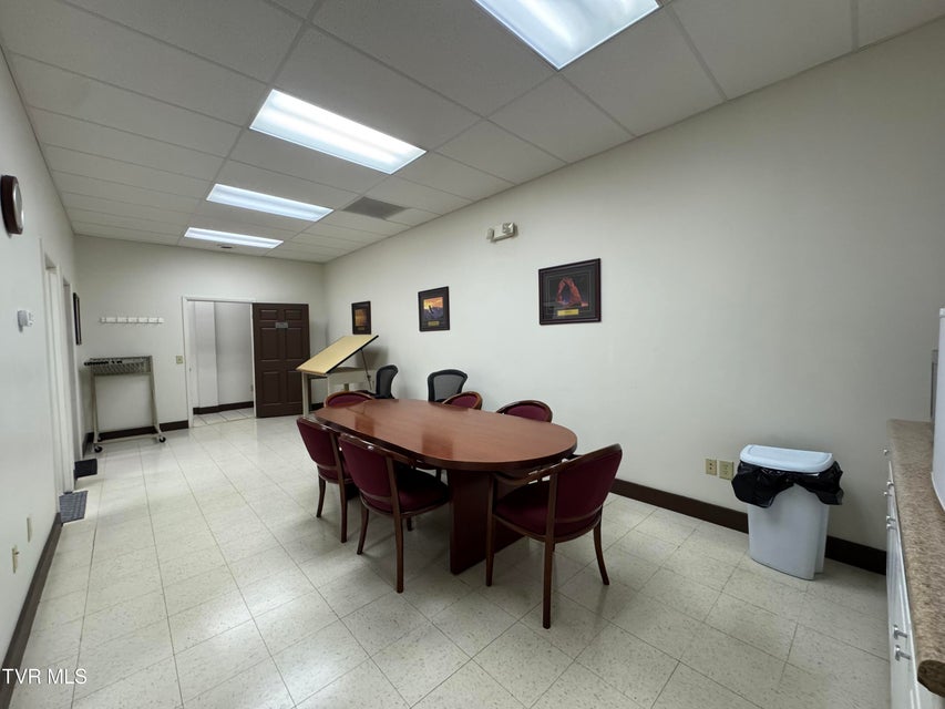 Photo #25: 2719 Highway 91 