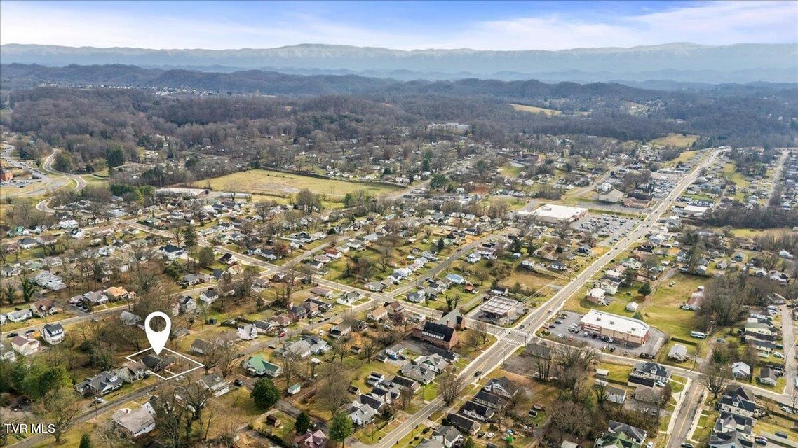 Photo #10: 1023 Carolina Avenue