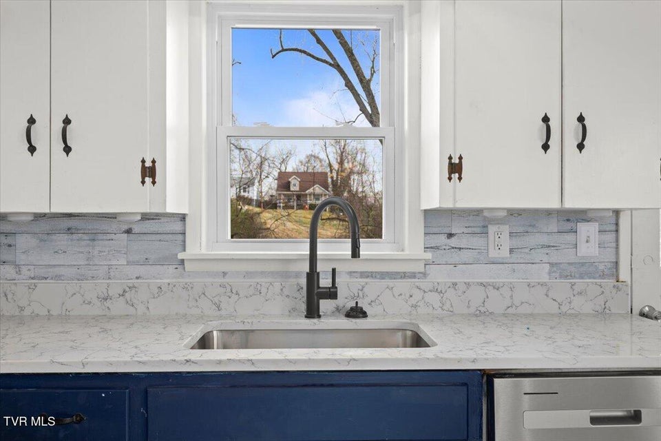 Photo #20: 1023 Carolina Avenue