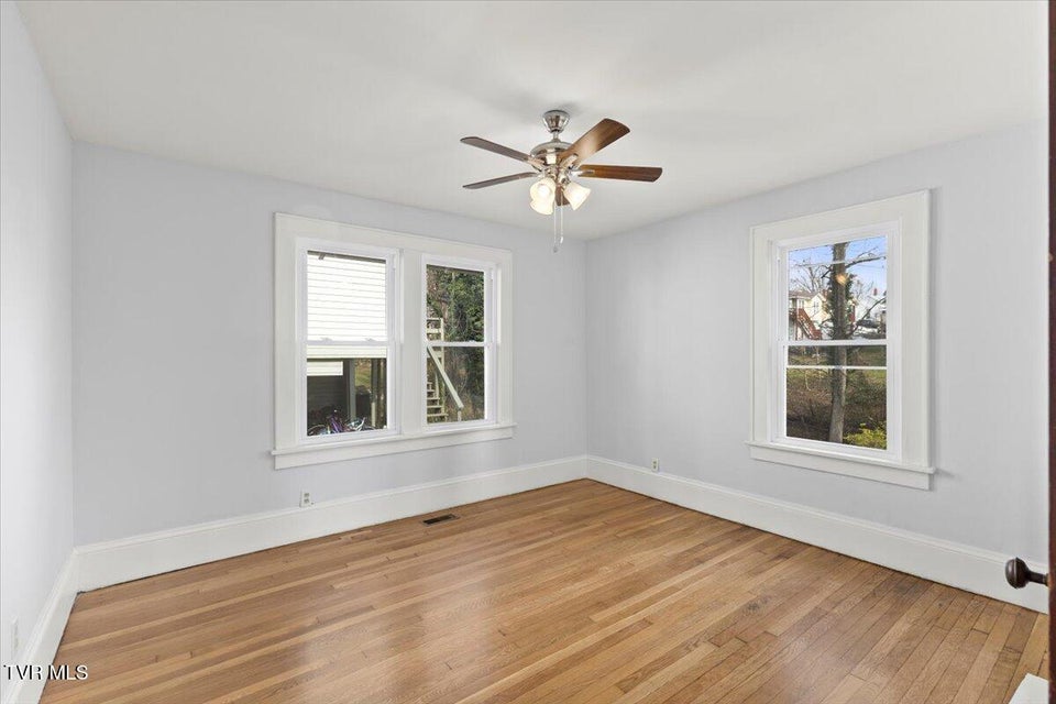 Photo #23: 1023 Carolina Avenue