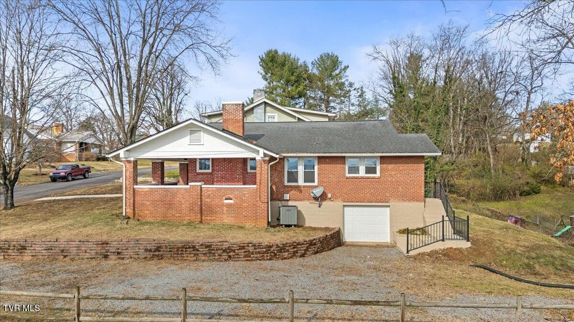 Photo #6: 1023 Carolina Avenue