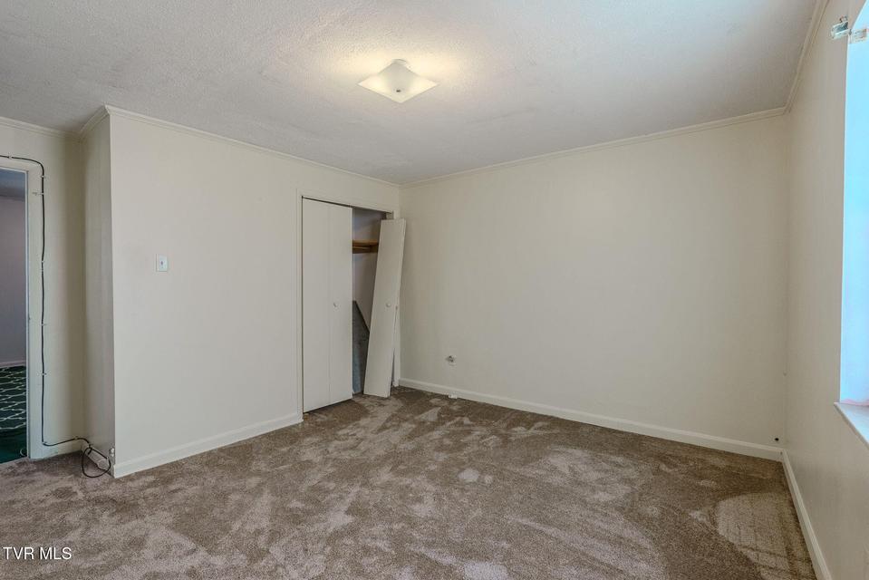 Photo #9: 501 Glendale 