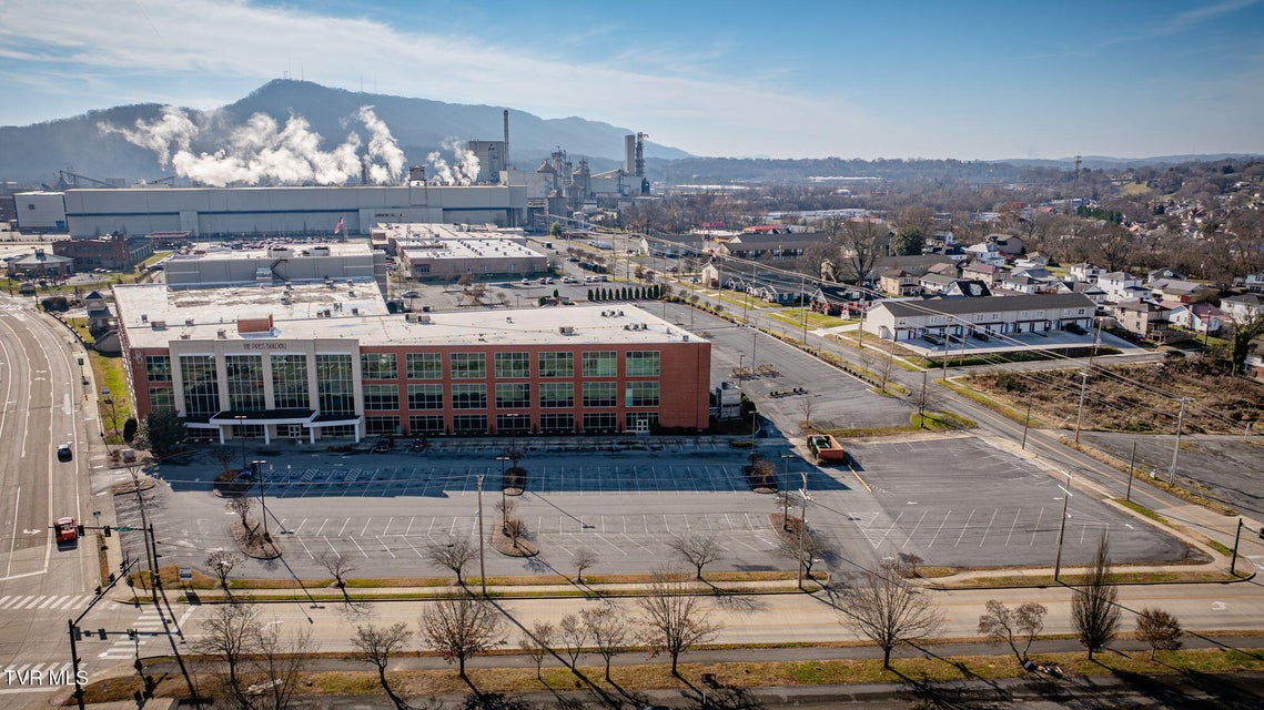 Photo #29: 444 Clinchfield Street