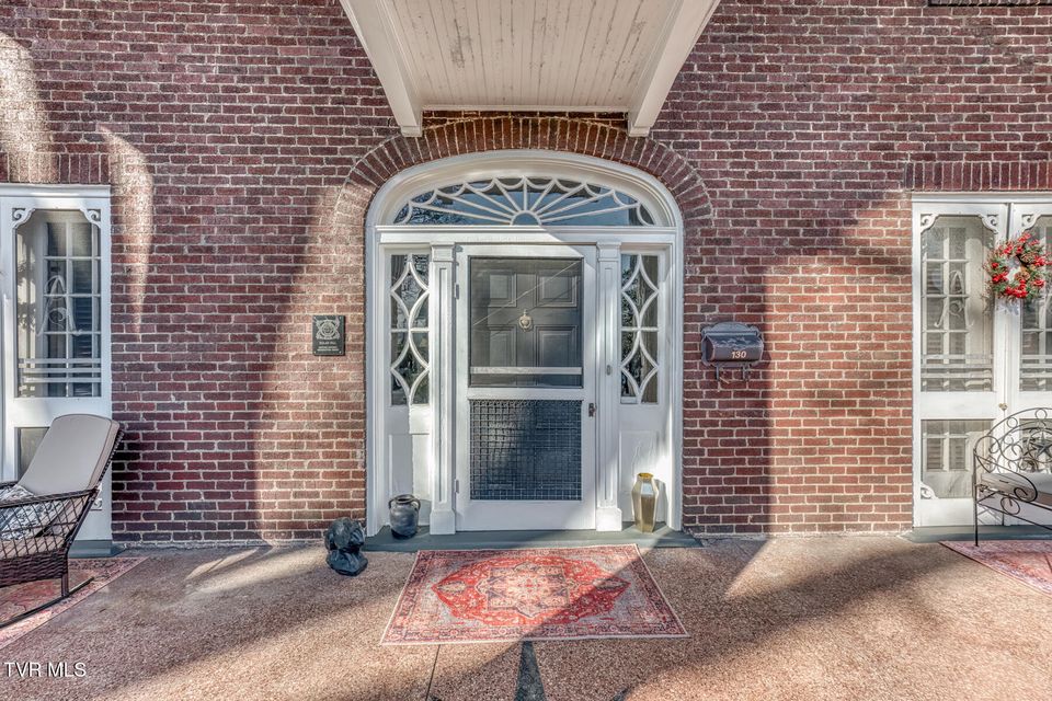 Photo #8: 130 Solar Street