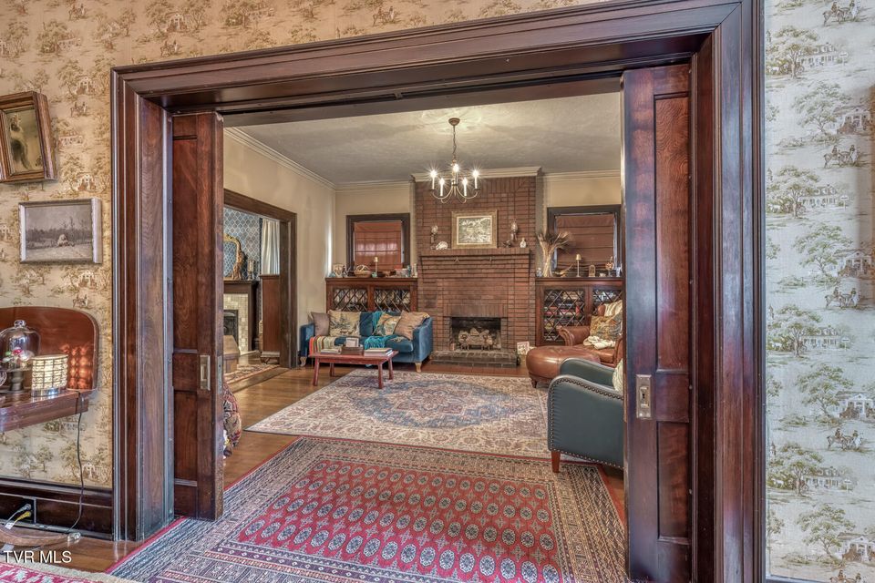 Photo #12: 130 Solar Street