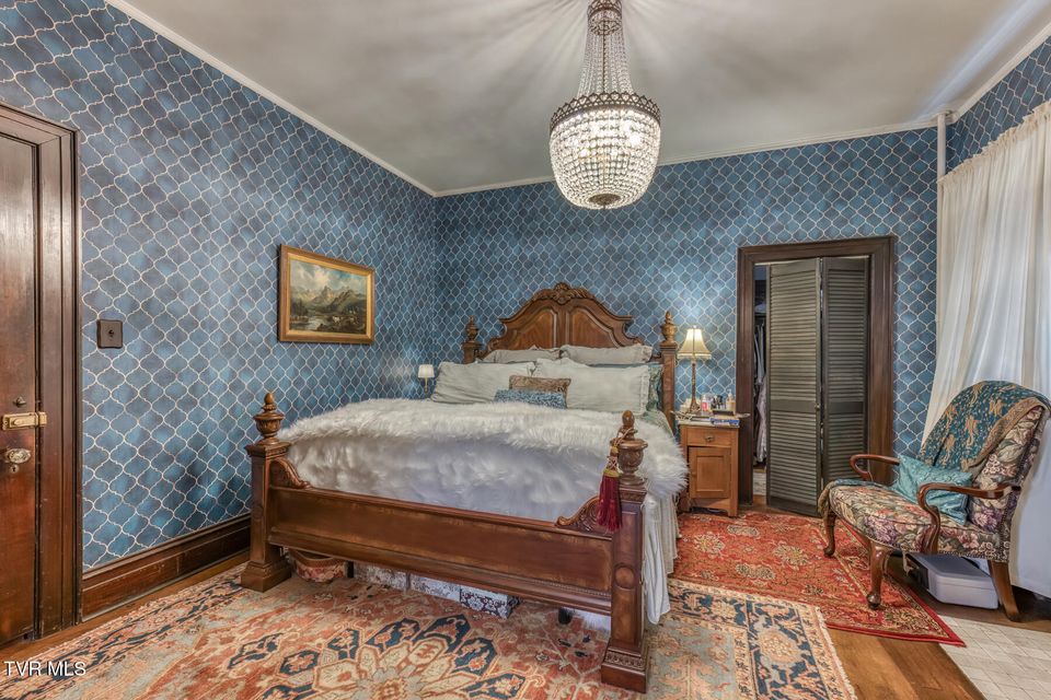 Photo #18: 130 Solar Street