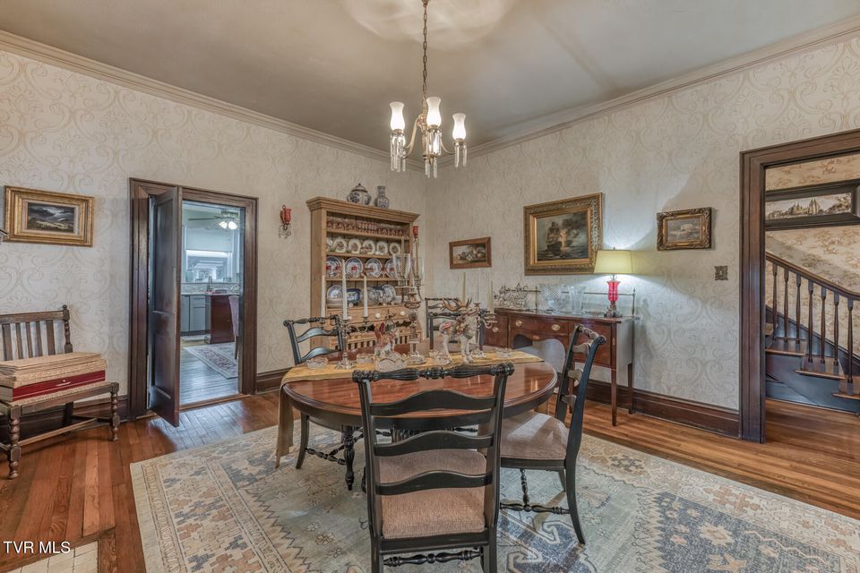 Photo #30: 130 Solar Street