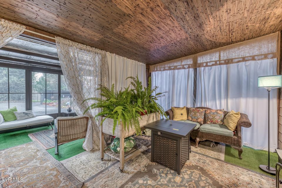 Photo #44: 130 Solar Street